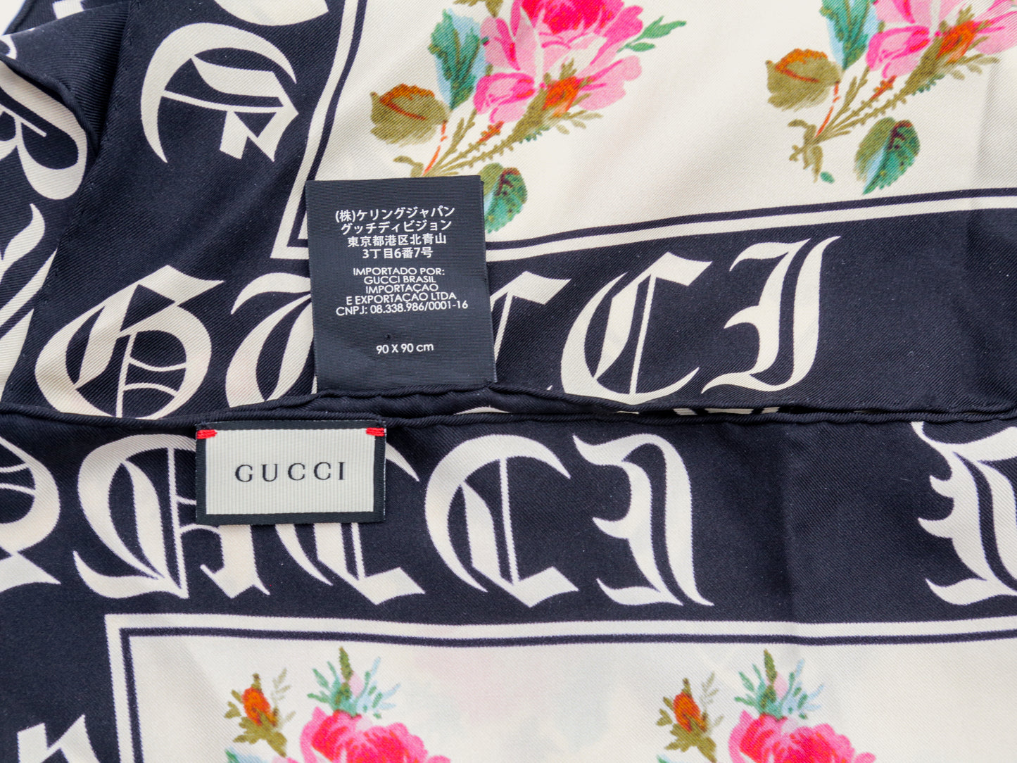 Gucci "Stories On Silk" Scarf